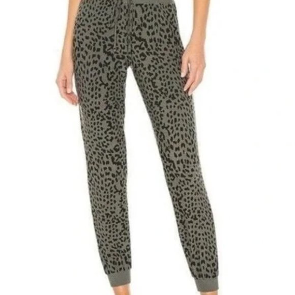 Chaser Pants - Chaser Green and Black Leopard Print Cozy Joggers Size Small